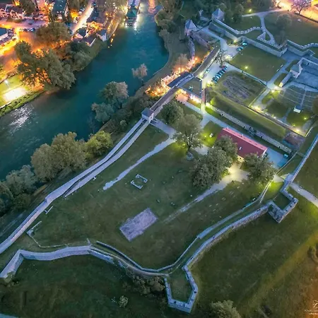 Appartamento Riverside Panorama 2 Near Center Brko 2 *